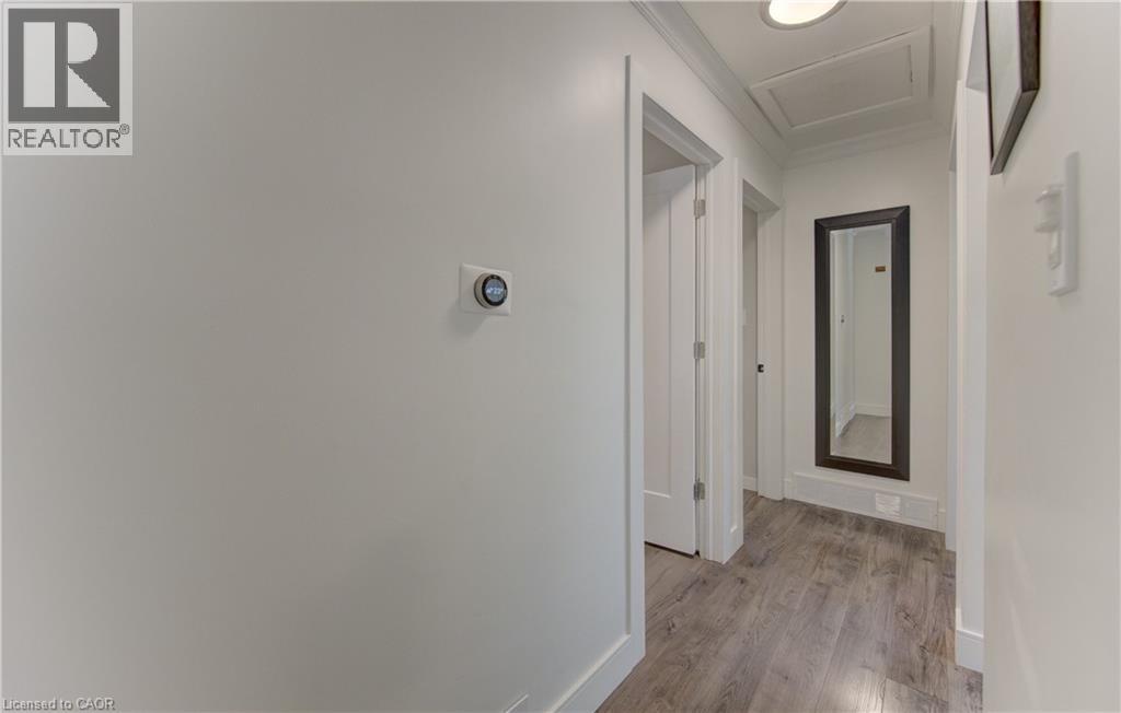 527 Fallingbrook Drive, Waterloo, Ontario N2L 4N2 - Photo 18 - 40833804