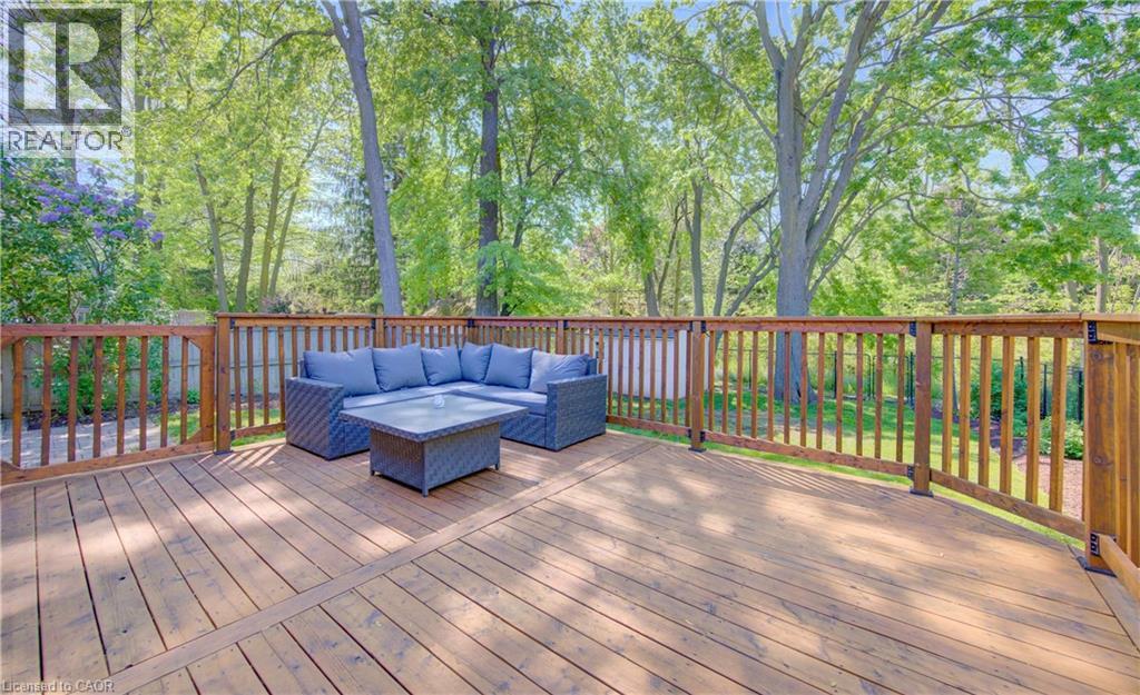 527 Fallingbrook Drive, Waterloo, Ontario N2L 4N2 - Photo 46 - 40833804