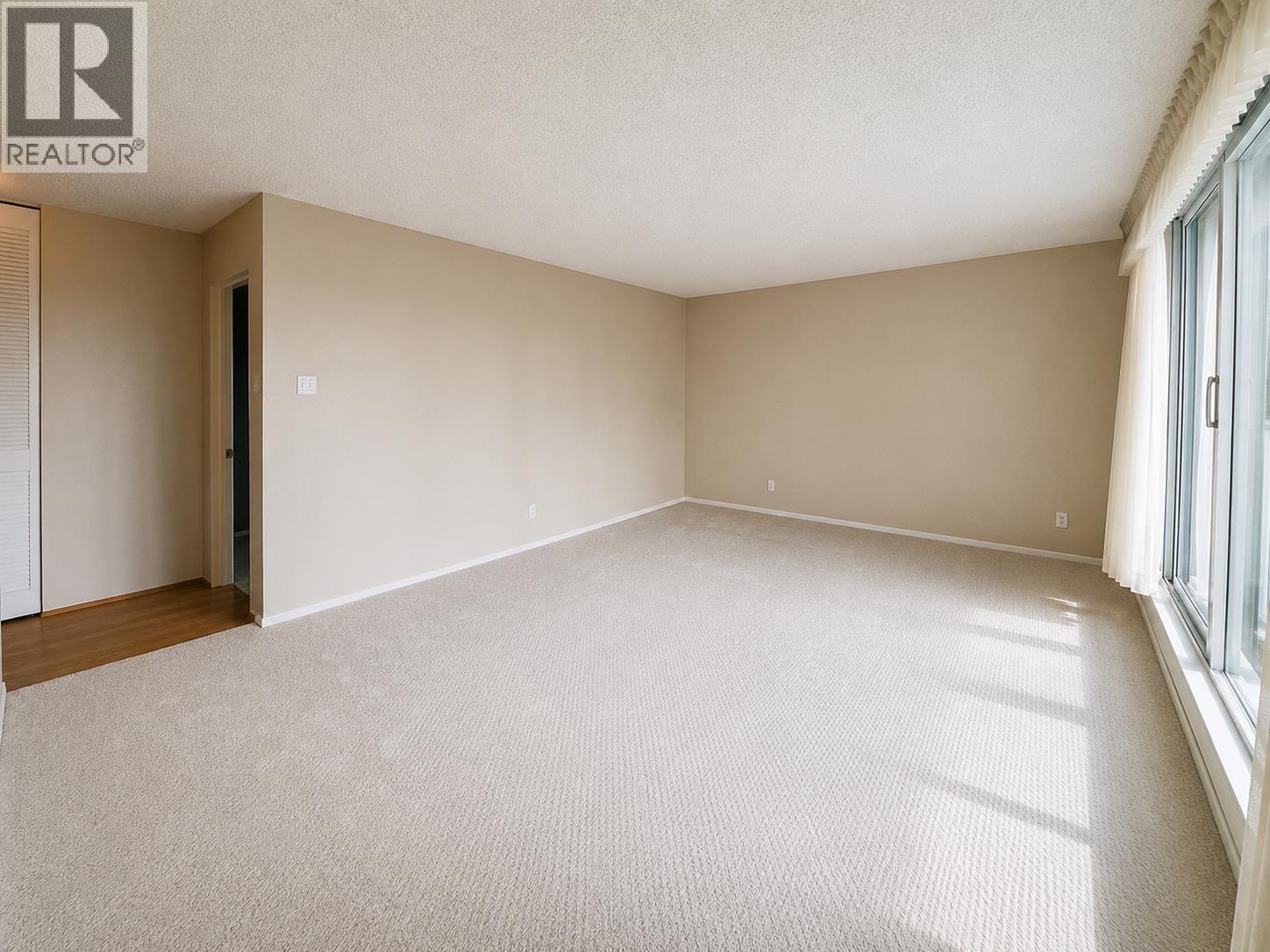 1706 4160 Sardis Street, Burnaby, British Columbia V5H 1K2 - Photo 2 - R3128505