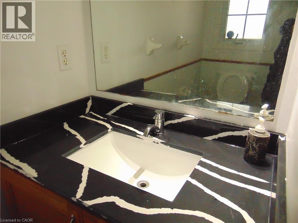 90 Bridlewreath Street Unit# Upper Unit, Kitchener, Ontario  N2E 3V6 - Photo 11 - 40834009
