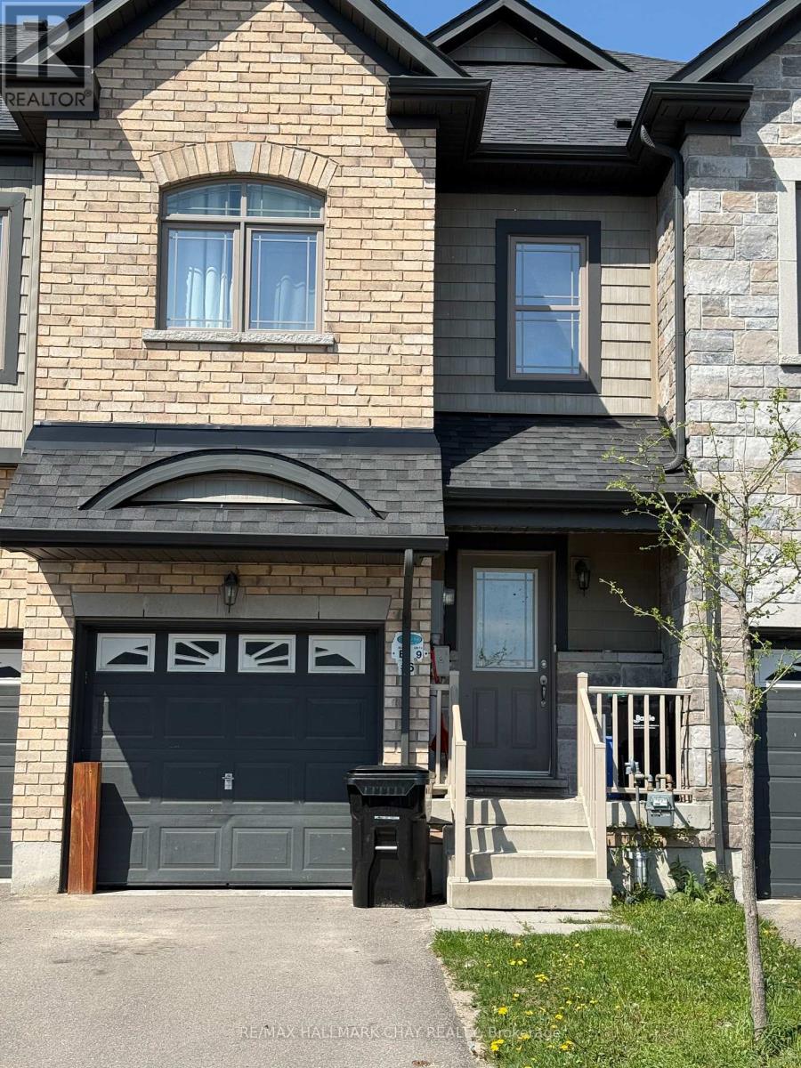 63 Batteaux Street, Barrie, Ontario L4M 0K6 - Photo 7 - S13173224