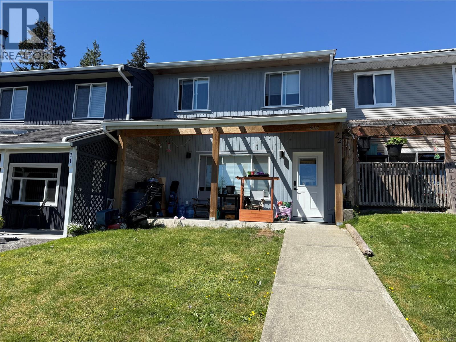 9572 Carnarvon Pl, Port Hardy, British Columbia