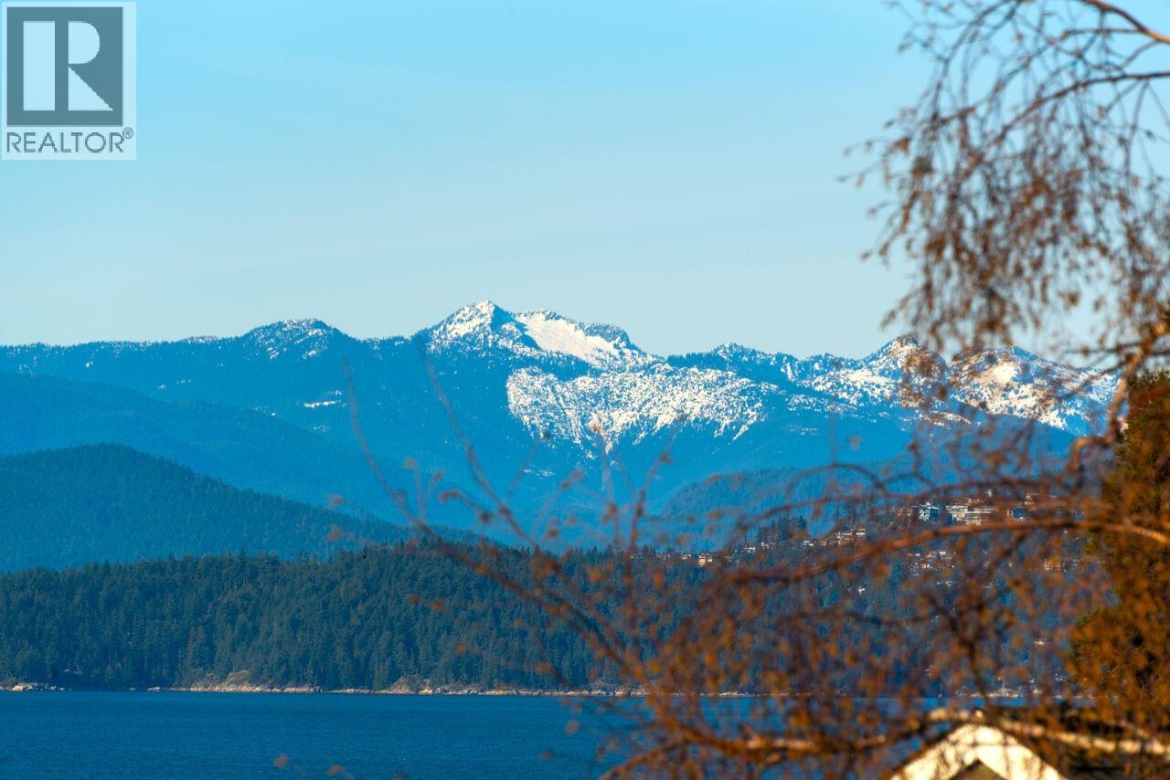 4426 W 4th Avenue, Vancouver, British Columbia  V6R 1R1 - Photo 8 - R3128528