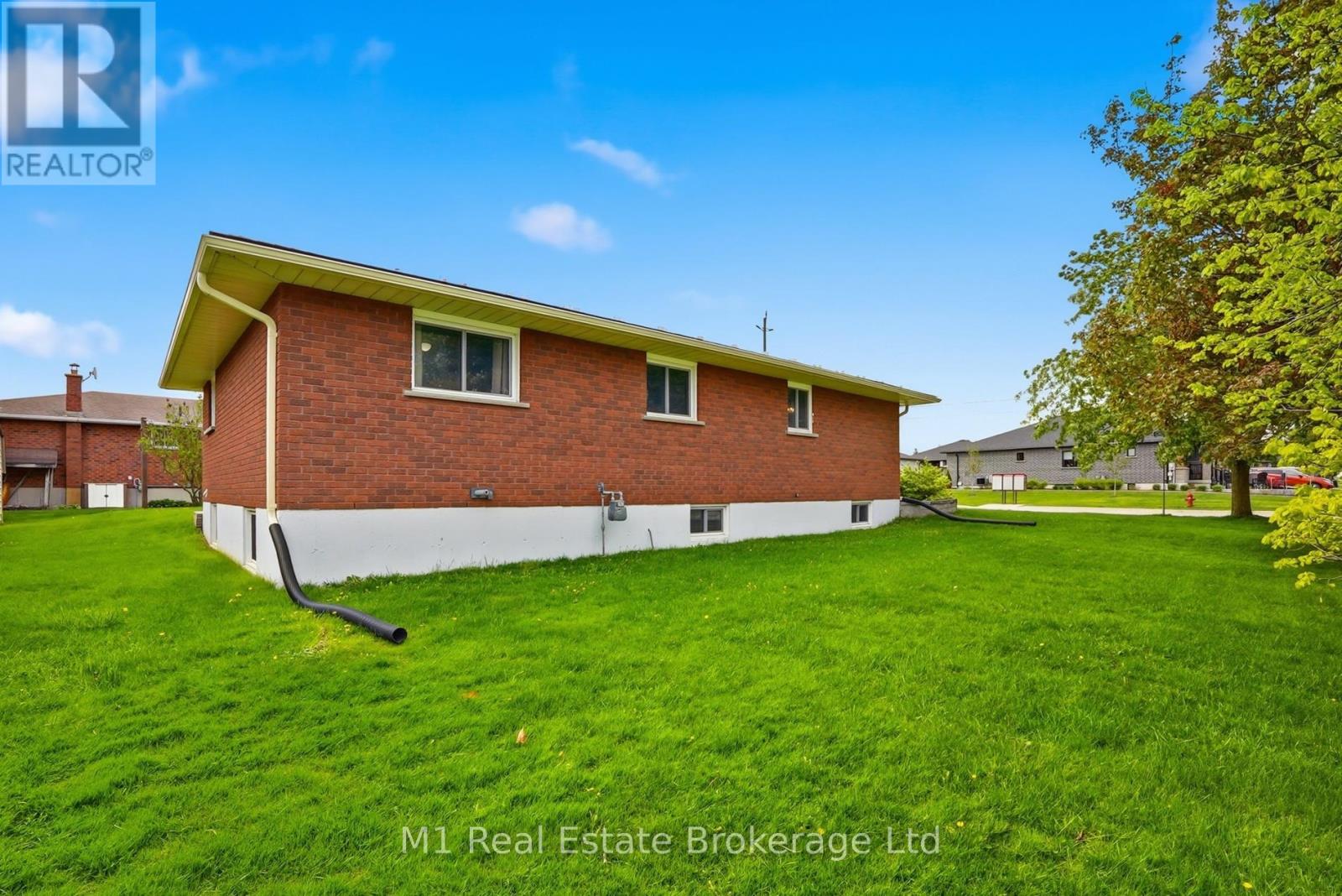214 Church Street N, Wellington North (Mount Forest), Ontario  N0G 2L2 - Photo 29 - X13186260