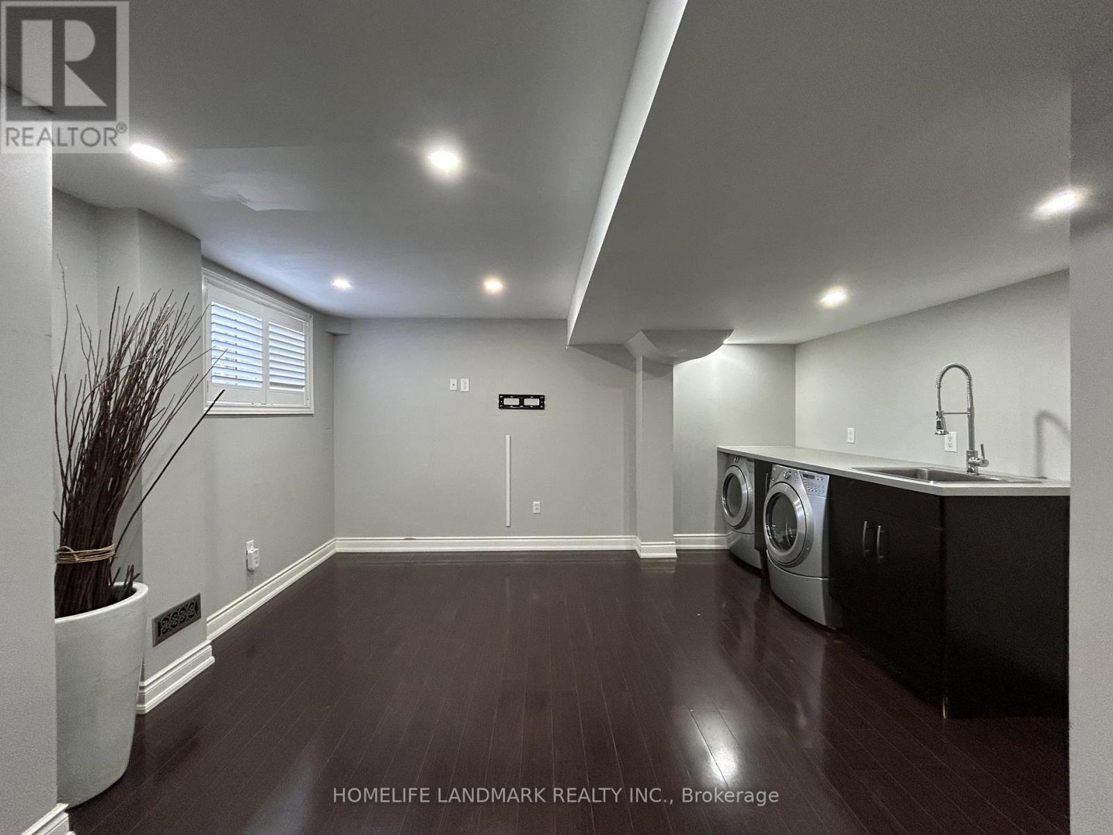 3484 Eglinton Avenue W, Mississauga, Ontario  L5M 7P4 - Photo 27 - W13183354