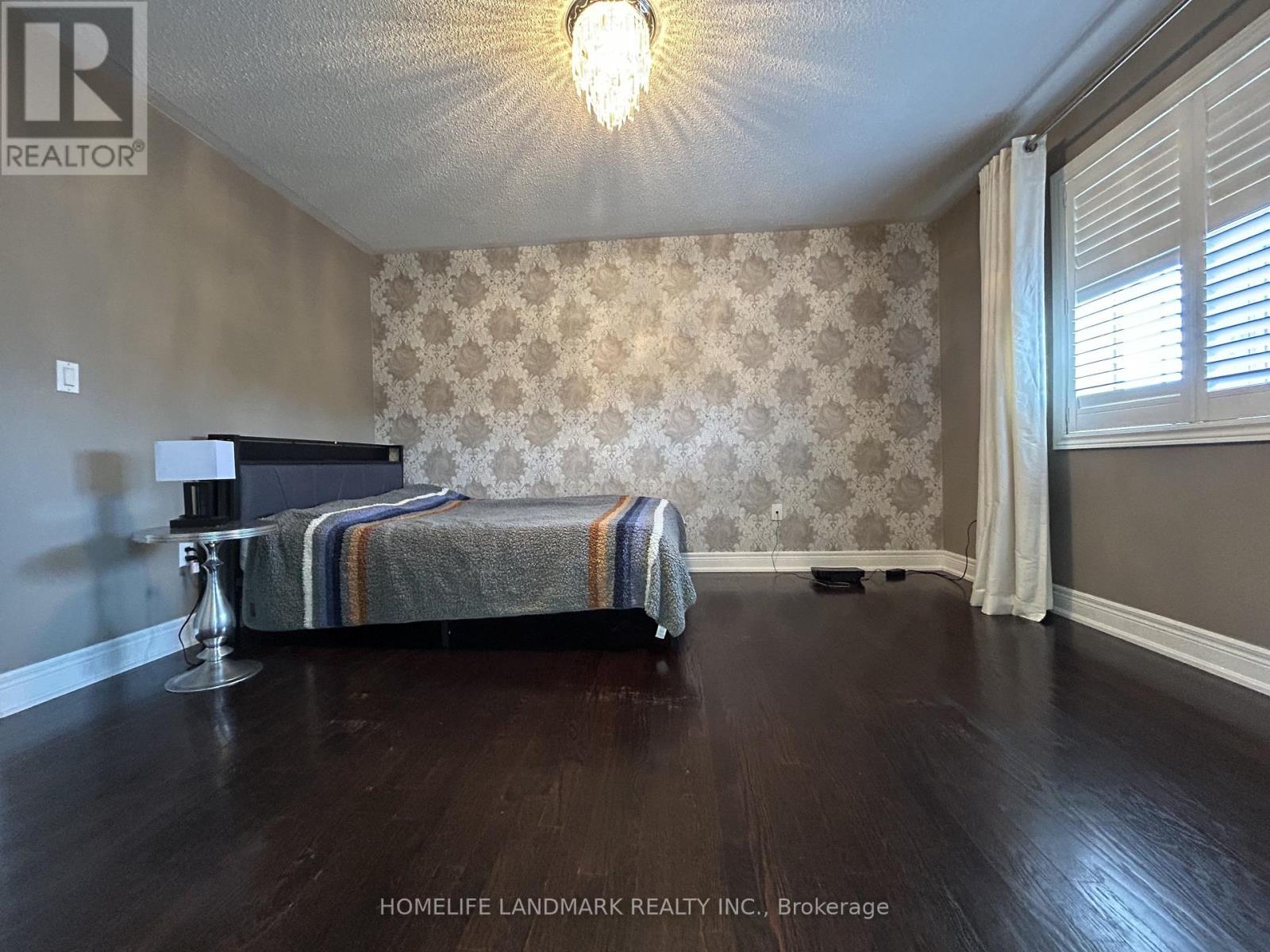 3484 Eglinton Avenue W, Mississauga, Ontario  L5M 7P4 - Photo 16 - W13183354