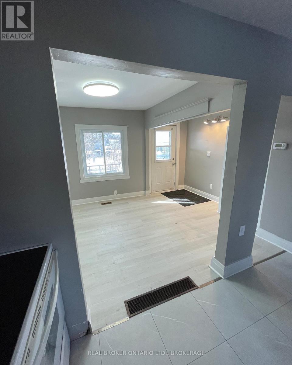302 Mcconnell Avenue, Cornwall, Ontario  K6H 4L5 - Photo 10 - X12980276