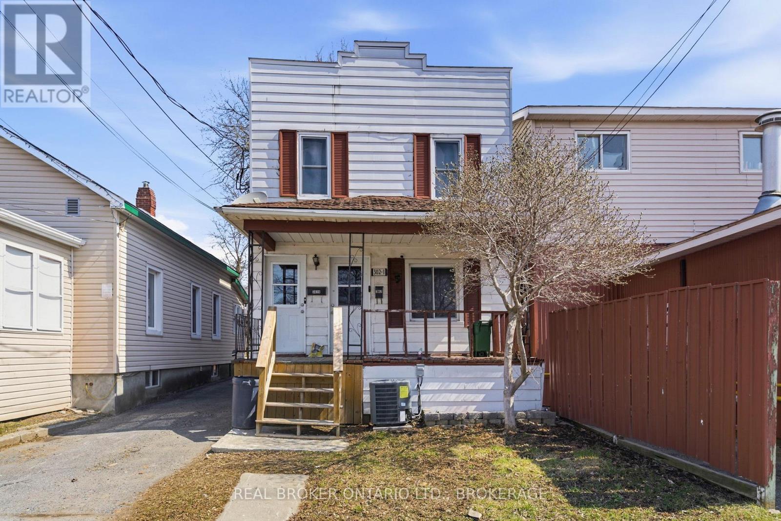 302 Mcconnell Avenue, Cornwall, Ontario  K6H 4L5 - Photo 1 - X12980276