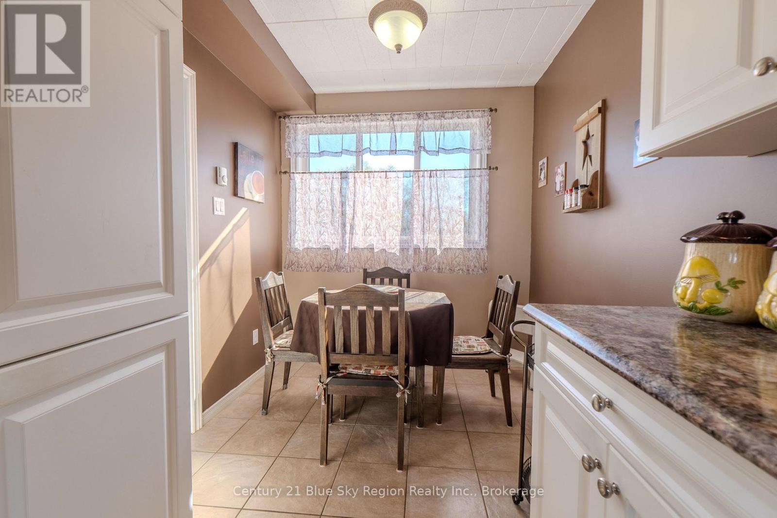 8 - 1205 Premier Road, North Bay, Ontario  P1A 2J3 - Photo 7 - X13186524