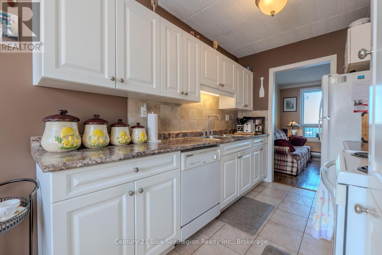 8 - 1205 Premier Road, North Bay, Ontario  P1A 2J3 - Photo 9 - X13186524