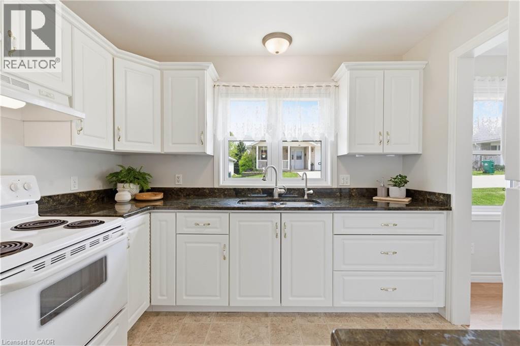 15 Pond View Drive, Wellesley, Ontario  N0B 2T0 - Photo 14 - 40831487