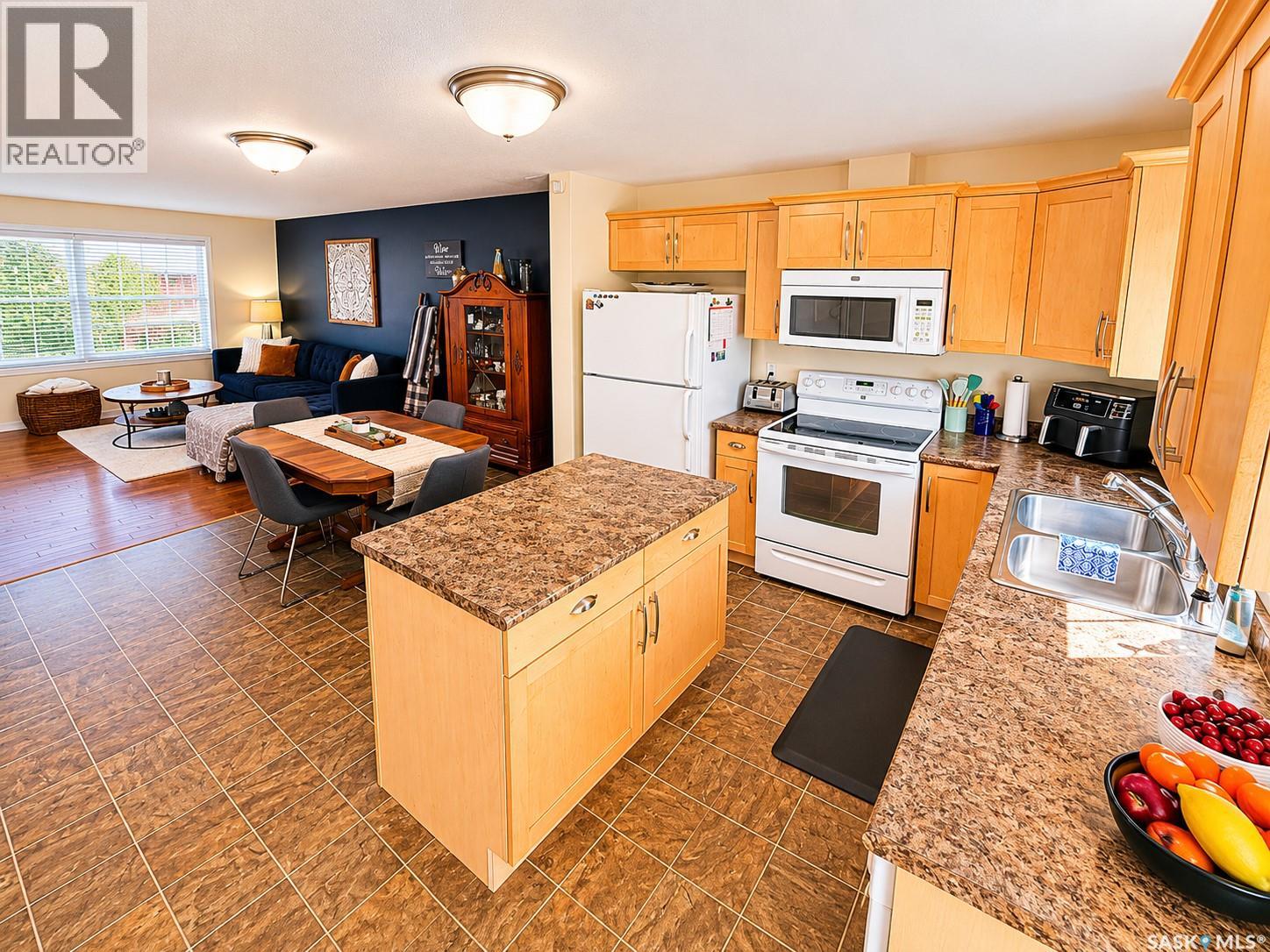 107 4801 Child Avenue, Regina, Saskatchewan  S4X 0C4 - Photo 1 - SK037225