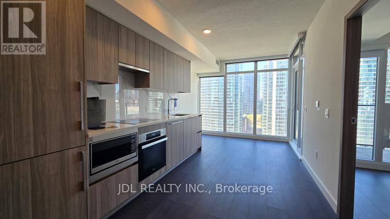 1715 - 1 Concord Cityplace Way, Toronto, Ontario  M5V 0X3 - Photo 4 - C13186274
