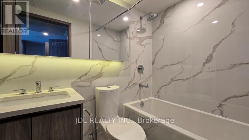 1715 - 1 Concord Cityplace Way, Toronto, Ontario  M5V 0X3 - Photo 6 - C13186274
