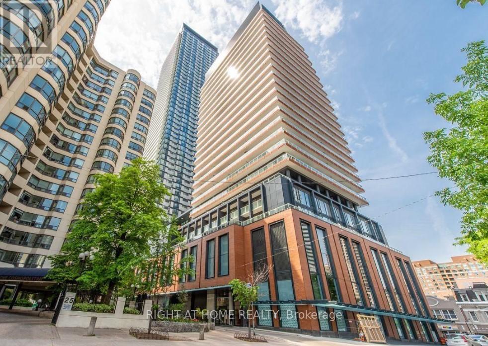 1711 - 18 MAITLAND TERRACE, Toronto, Ontario