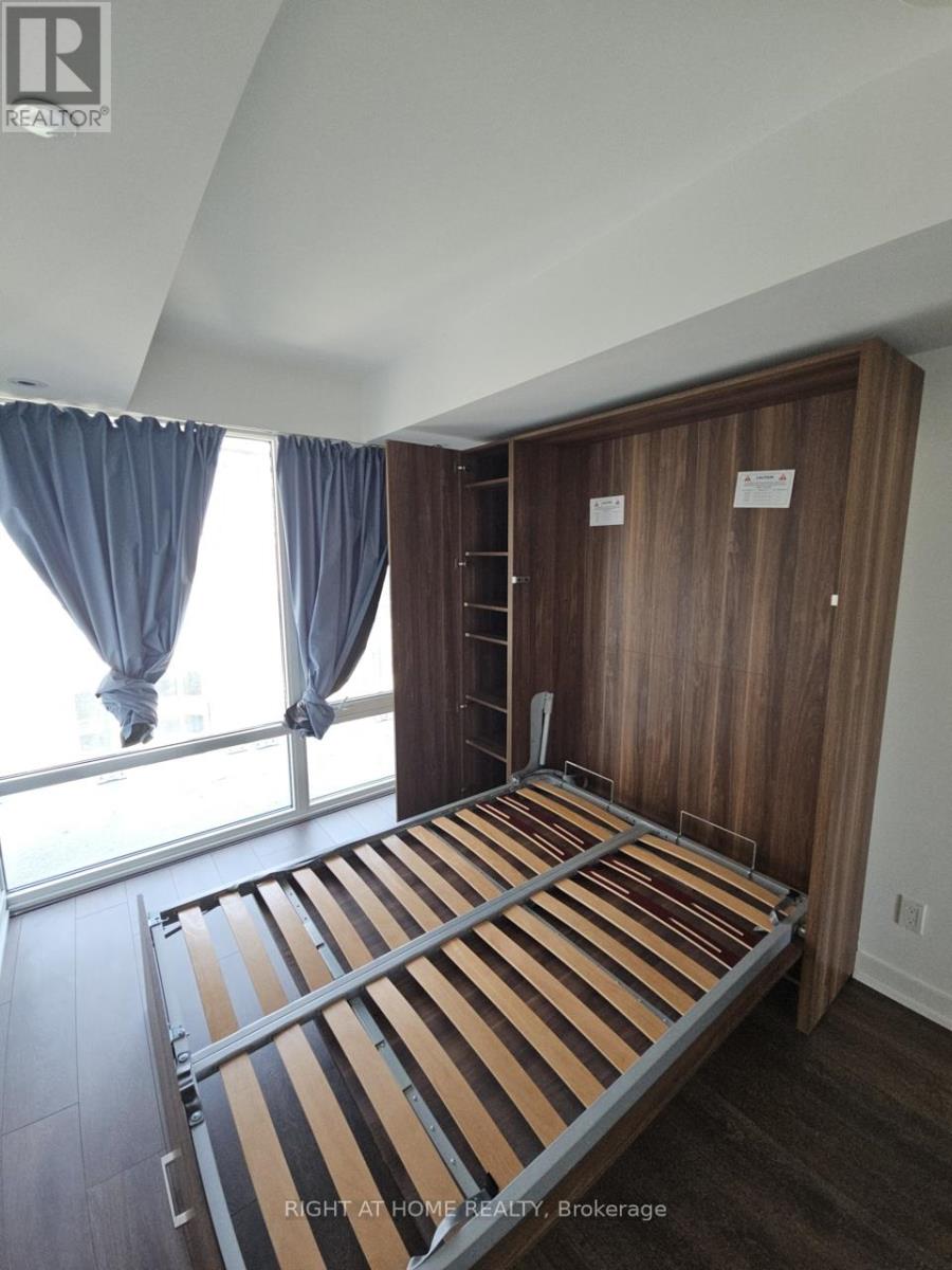 1711 - 18 Maitland Terrace, Toronto, Ontario  M4Y 0H2 - Photo 5 - C13186322