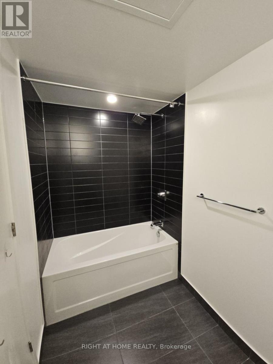 1711 - 18 Maitland Terrace, Toronto, Ontario  M4Y 0H2 - Photo 9 - C13186322