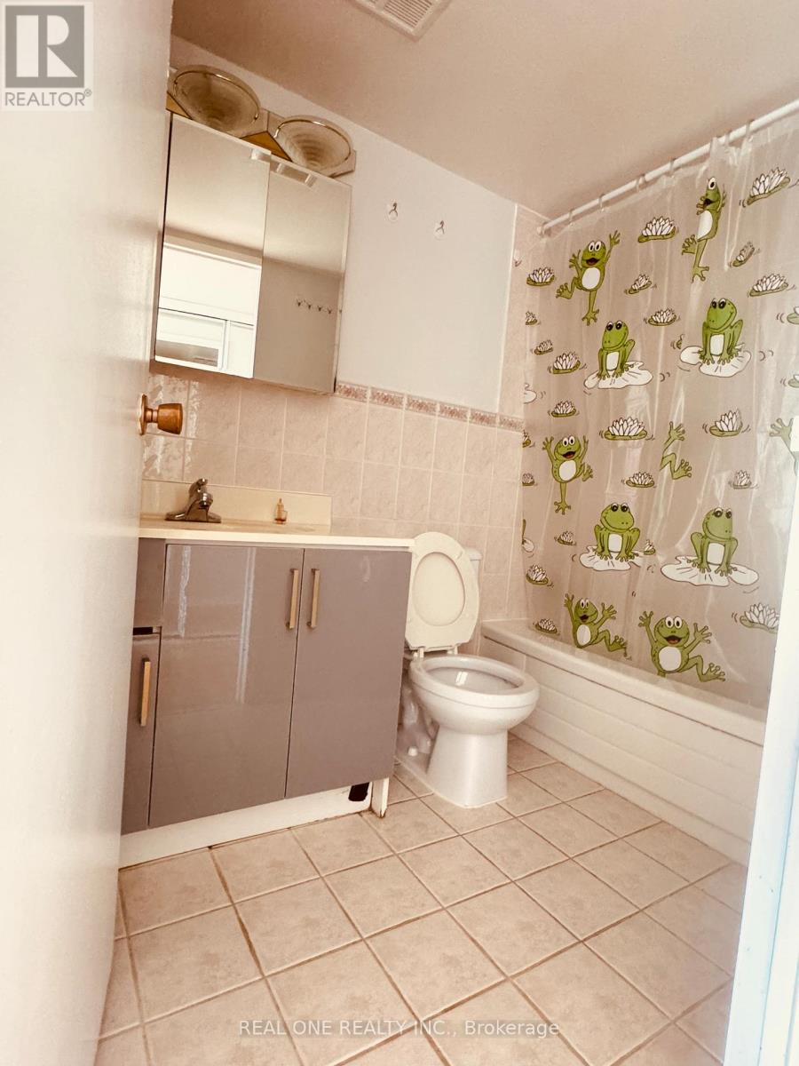 1723 - 75 Bamburgh Circle, Toronto, Ontario  M1W 3W1 - Photo 15 - E13186360