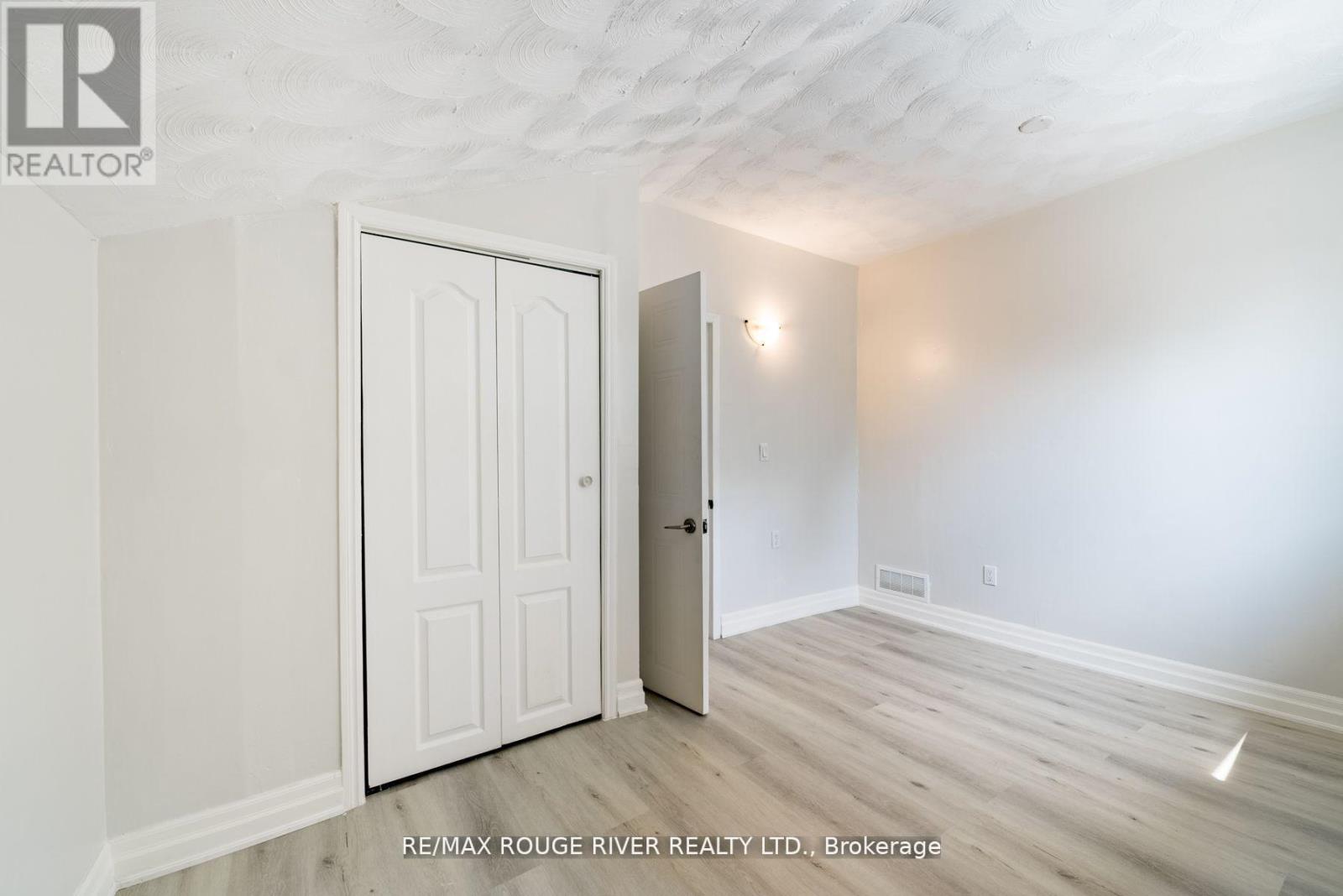 513 Ritson Road N, Oshawa, Ontario  L1G 5R4 - Photo 14 - E13186664