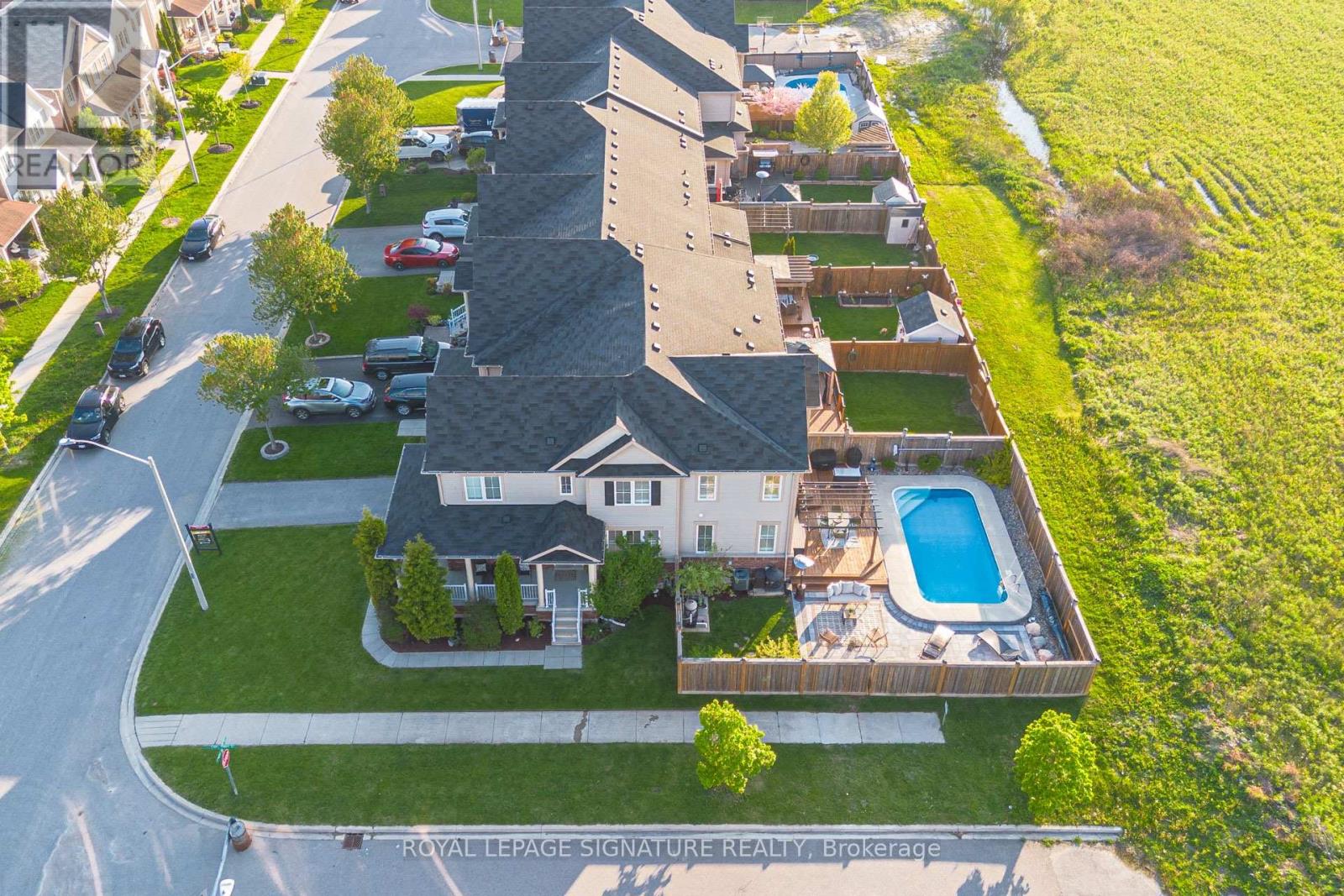 60 Ross Wright Avenue, Clarington, Ontario  L1C 3K7 - Photo 3 - E13187140