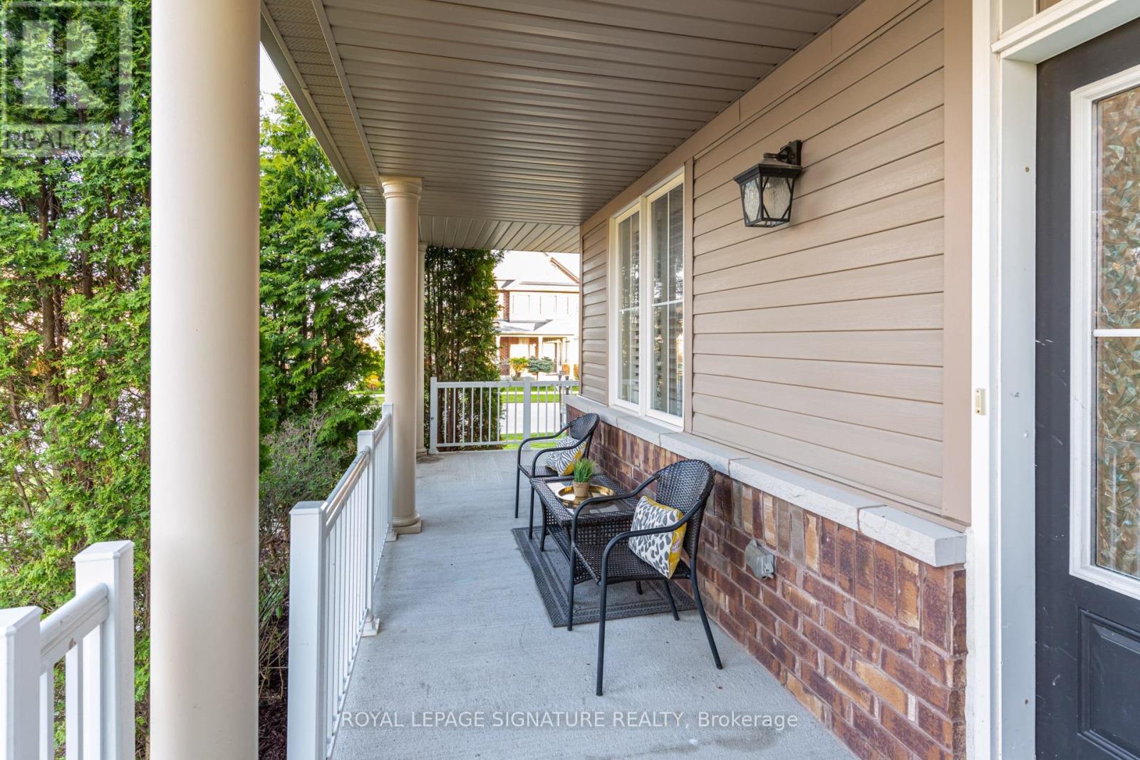60 Ross Wright Avenue, Clarington, Ontario  L1C 3K7 - Photo 6 - E13187140