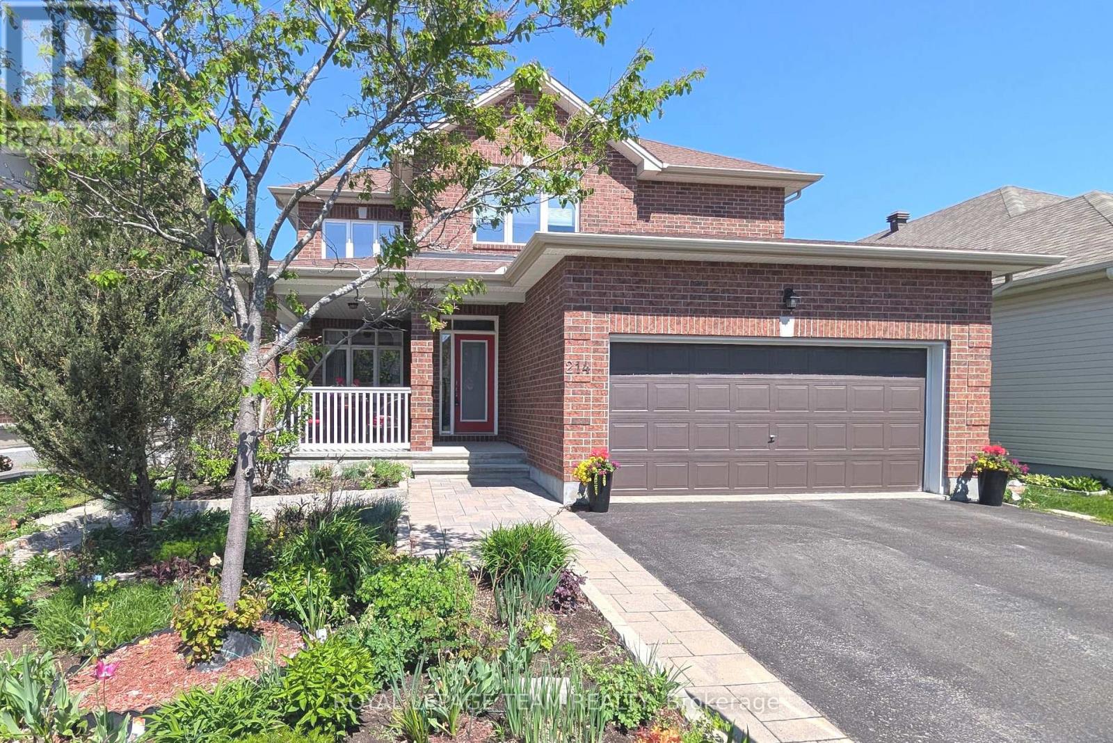 214 DAVY STREET, Ottawa, Ontario