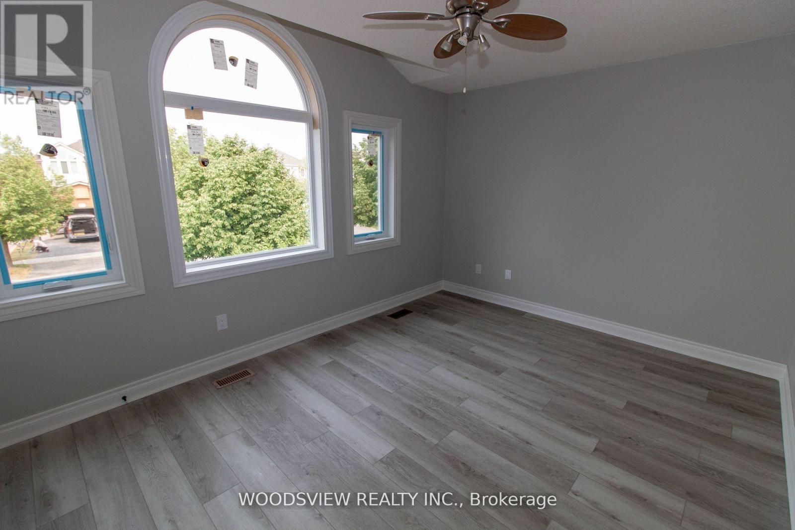 52 Rush Road, Aurora, Ontario  L4G 7G5 - Photo 9 - N13187138