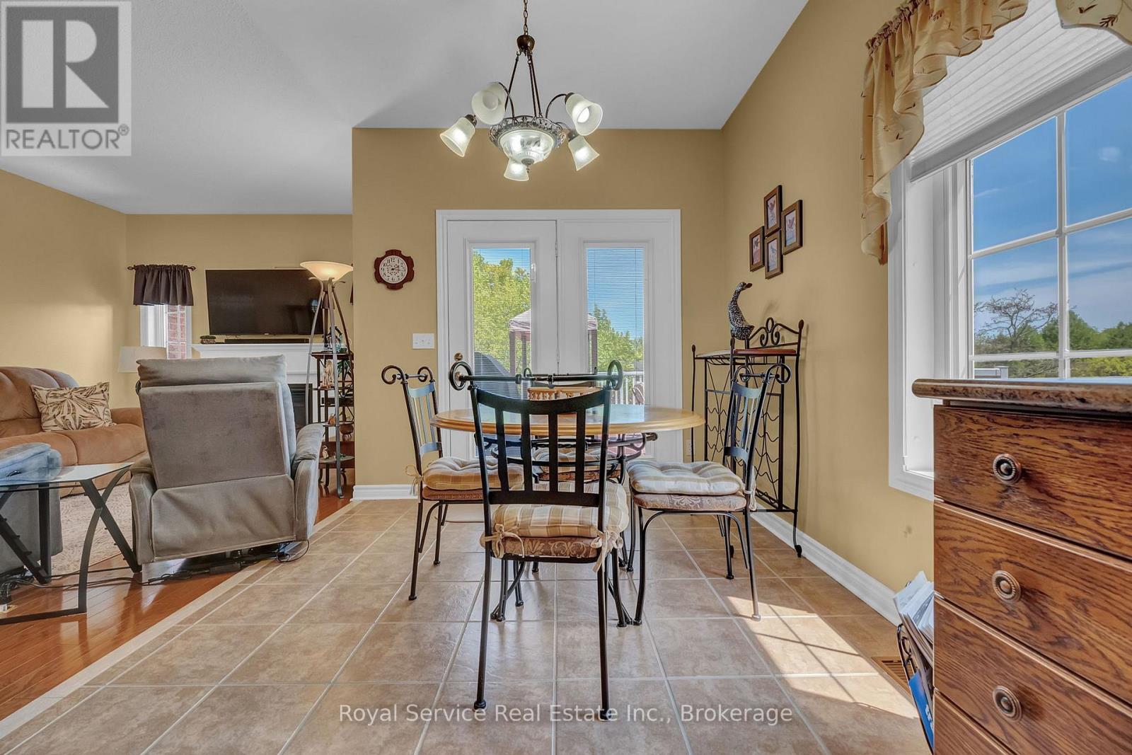 18 Dolan Court, Clarington, Ontario  L1C 5P7 - Photo 17 - E13187320