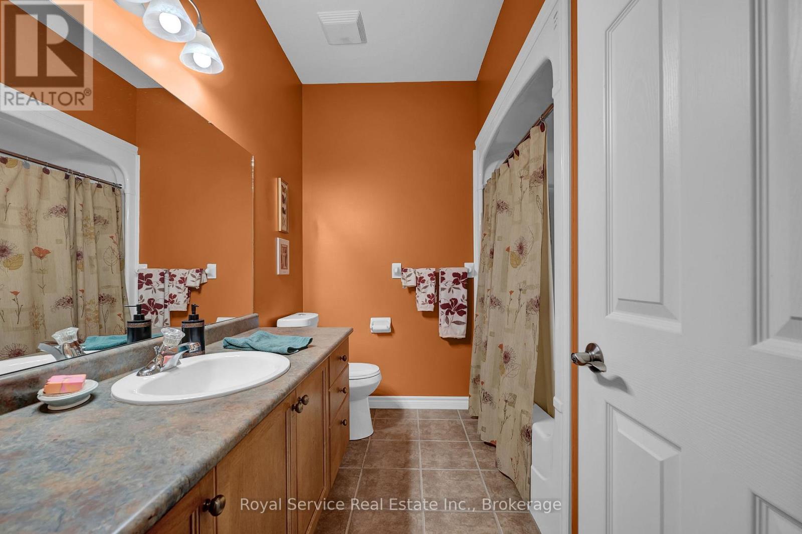18 Dolan Court, Clarington, Ontario  L1C 5P7 - Photo 30 - E13187320