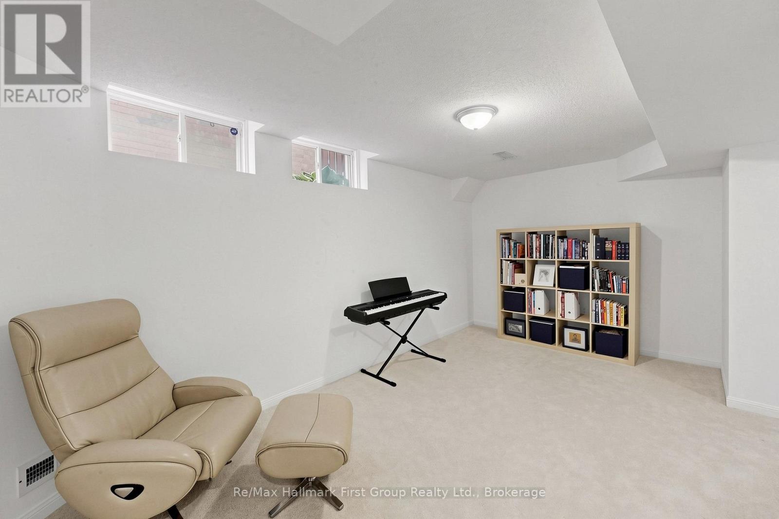 27 Robideau Place, Whitby, Ontario  L1R 3G6 - Photo 32 - E13188252