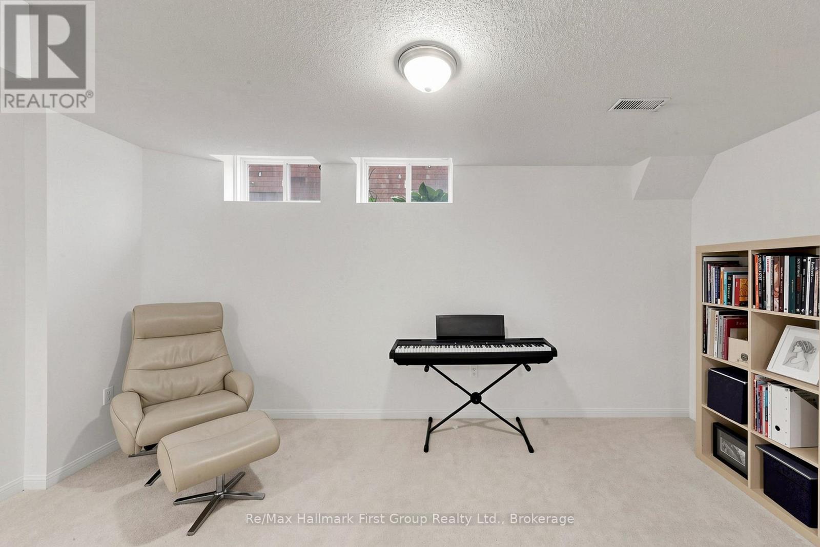 27 Robideau Place, Whitby, Ontario  L1R 3G6 - Photo 34 - E13188252