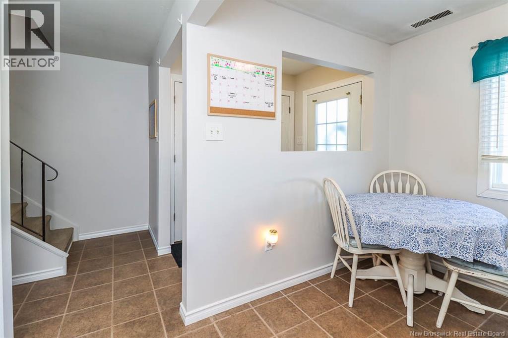 406 Highmeadow Drive, Saint John, New Brunswick  E2J 3V1 - Photo 11 - NB138019