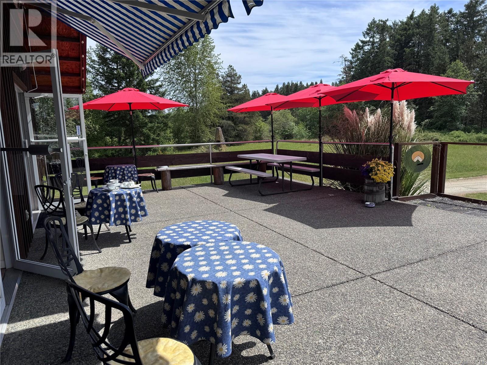A 1872 Alberni Hwy, Coombs, British Columbia