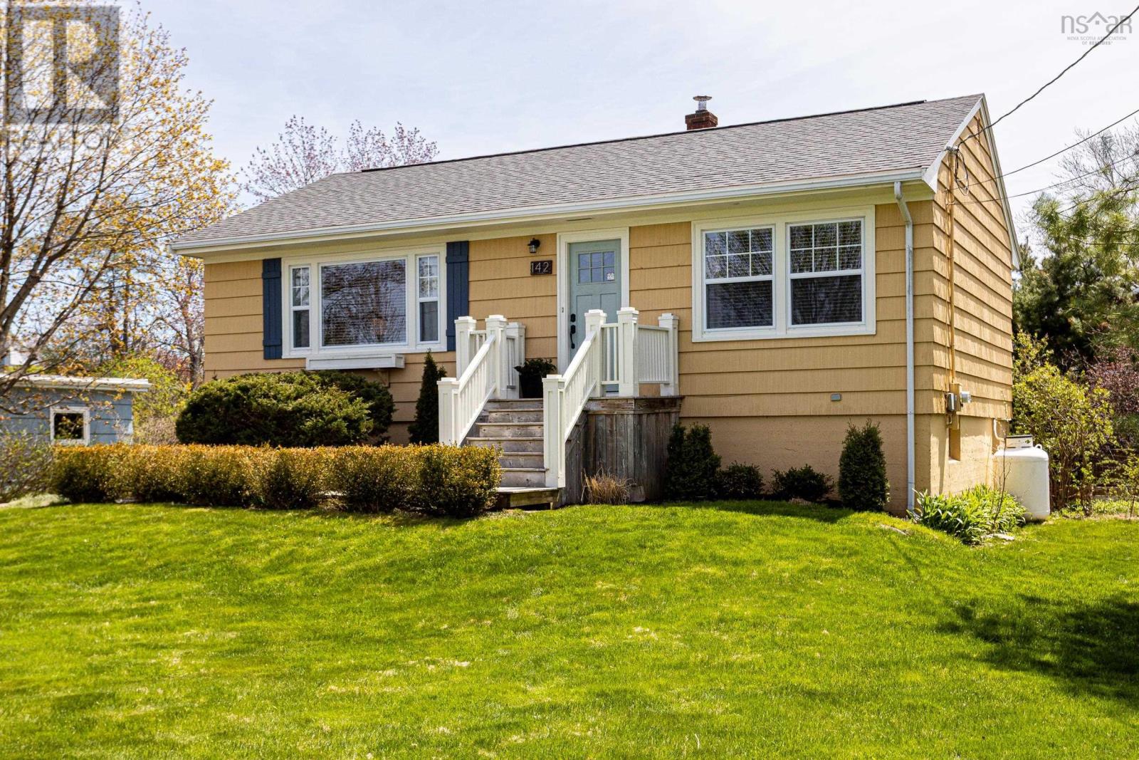 142 Frederick Avenue, Halifax, Nova Scotia