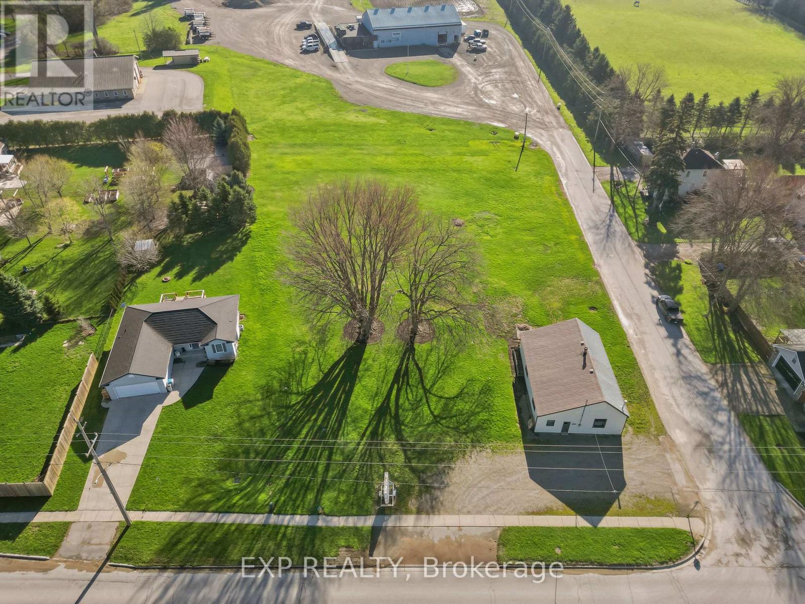 34400 Granton Line, Lucan Biddulph, Ontario  N0M 1V0 - Photo 1 - X13187474