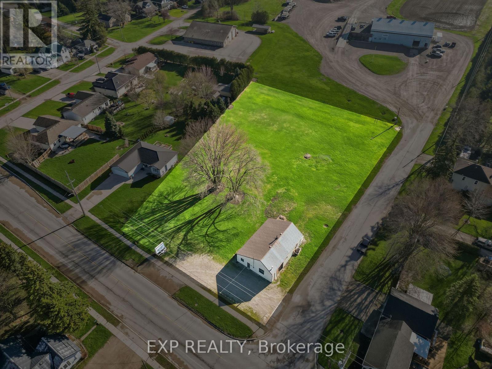 34400 Granton Line, Lucan Biddulph, Ontario  N0M 1V0 - Photo 2 - X13187474