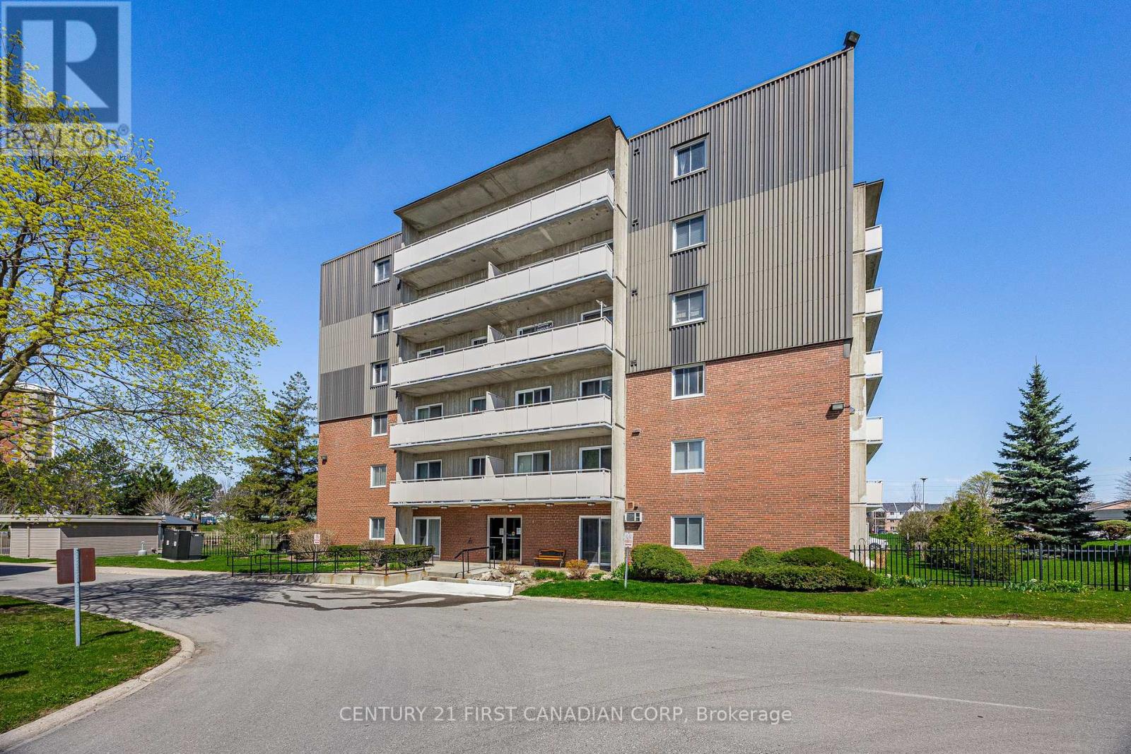 504 - 1104 Jalna Boulevard, London South, Ontario  N6E 2S6 - Photo 3 - X13188066