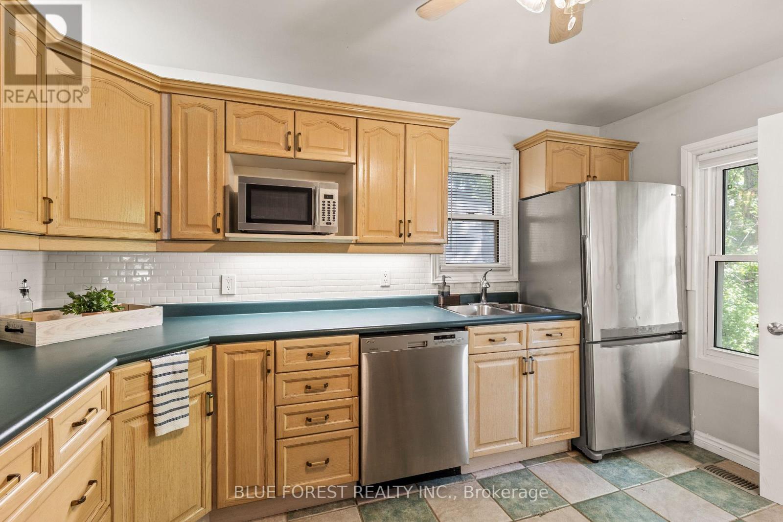 808 Adelaide Street N, London East, Ontario  N5Y 2L9 - Photo 12 - X13188328