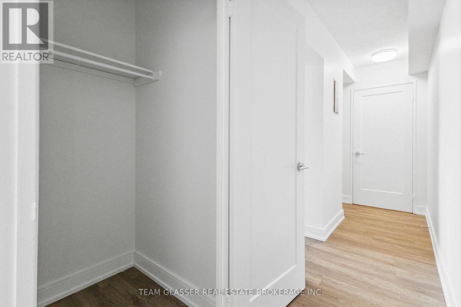 1604 - 340 Colborne Street, London East, Ontario  N6B 3N1 - Photo 2 - X13189482