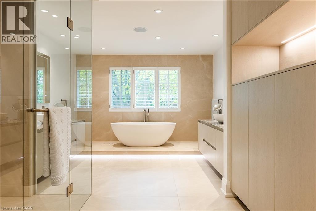 155 Gloucester Avenue, Oakville, Ontario  L6J 3W3 - Photo 27 - 40833571