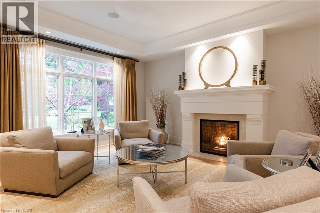 155 Gloucester Avenue, Oakville, Ontario  L6J 3W3 - Photo 9 - 40833571