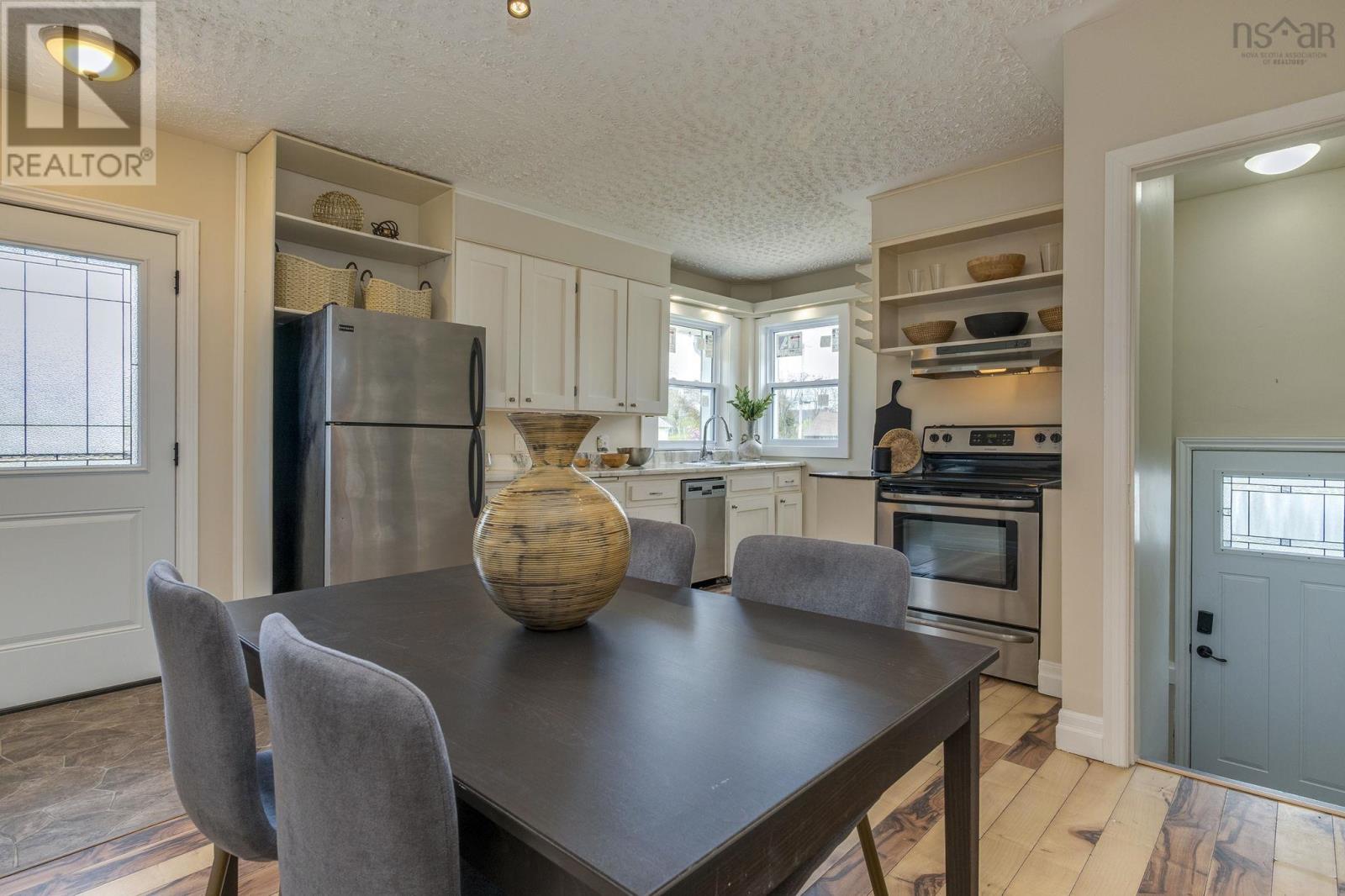 5 Birchfield Crescent, Halifax, Nova Scotia  B3R 2E6 - Photo 7 - 202612271