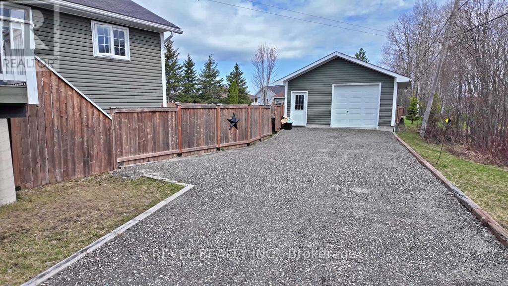 642 Majestic Street, Iroquois Falls, Ontario  P0K 1G0 - Photo 11 - T13187208