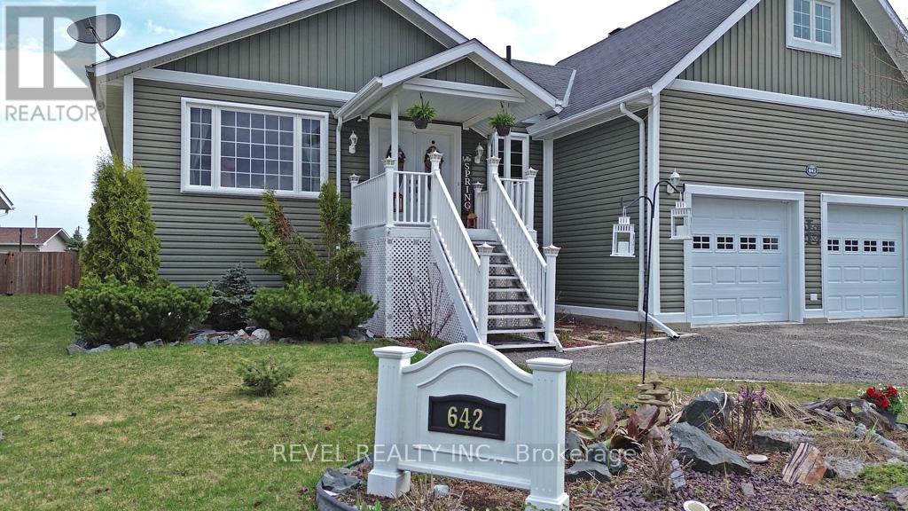642 Majestic Street, Iroquois Falls, Ontario  P0K 1G0 - Photo 3 - T13187208