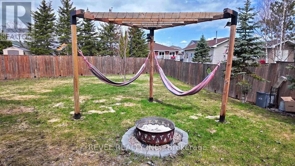 642 Majestic Street, Iroquois Falls, Ontario  P0K 1G0 - Photo 47 - T13187208