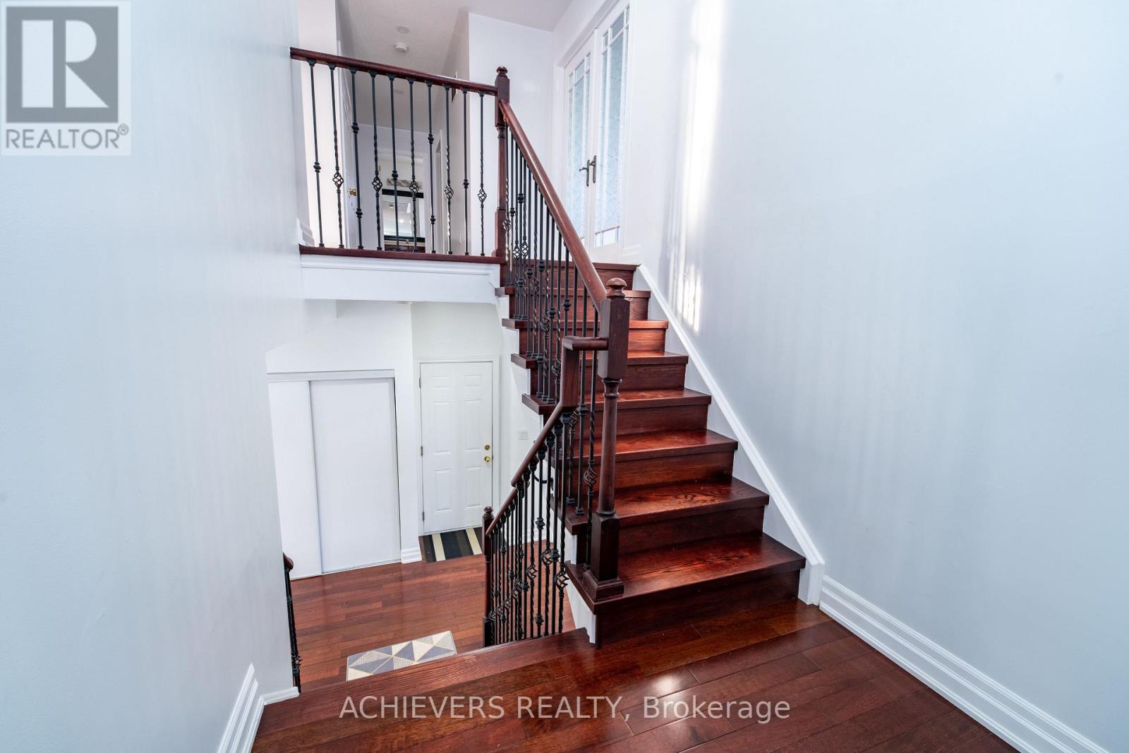 19 Thrushwood Drive, Barrie, Ontario  L4N 0Z1 - Photo 22 - S13136636