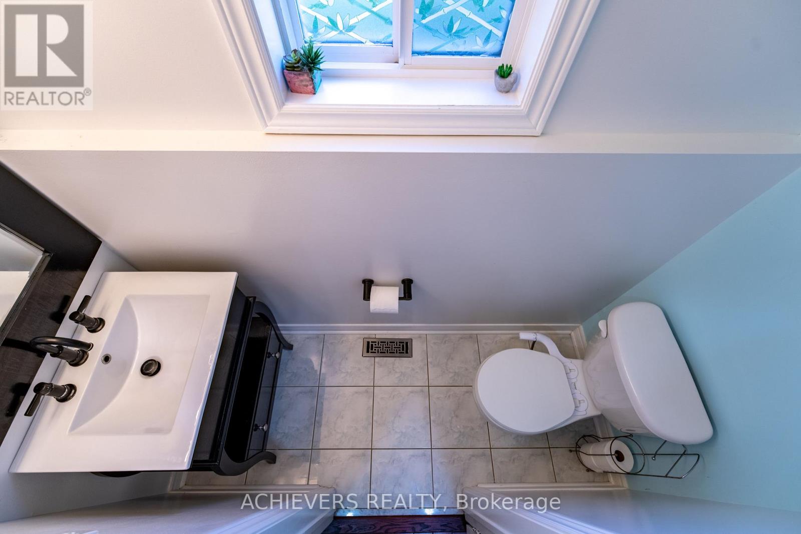 19 Thrushwood Drive, Barrie, Ontario  L4N 0Z1 - Photo 19 - S13136636