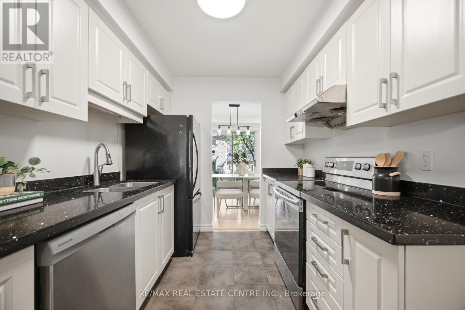 37 - 35 Ceremonial Drive, Mississauga, Ontario  L5R 3G6 - Photo 12 - W13186278