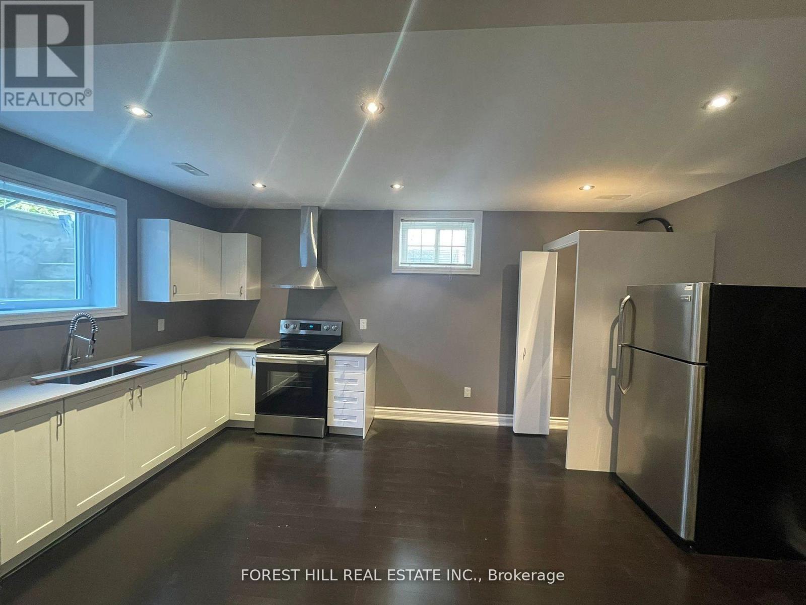 1208 Glencairn Avenue, Toronto, Ontario  M6B 2B5 - Photo 33 - W13186488