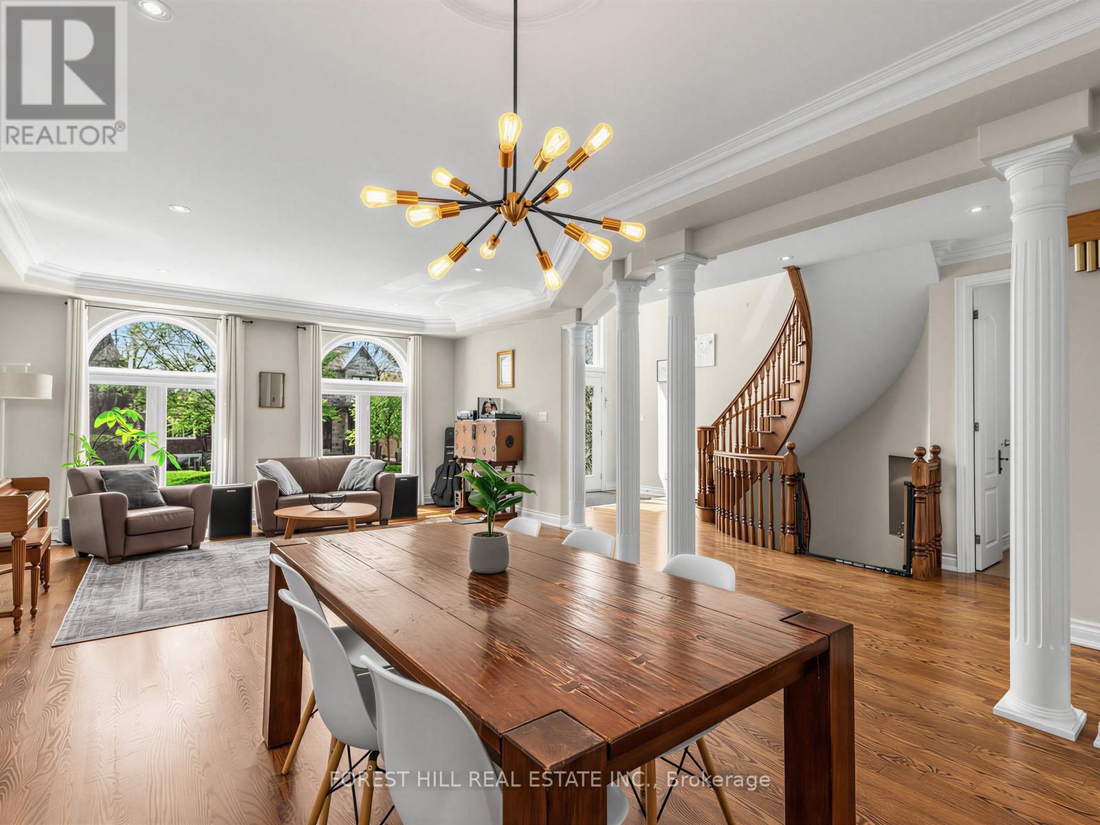 1208 Glencairn Avenue, Toronto, Ontario  M6B 2B5 - Photo 6 - W13186488